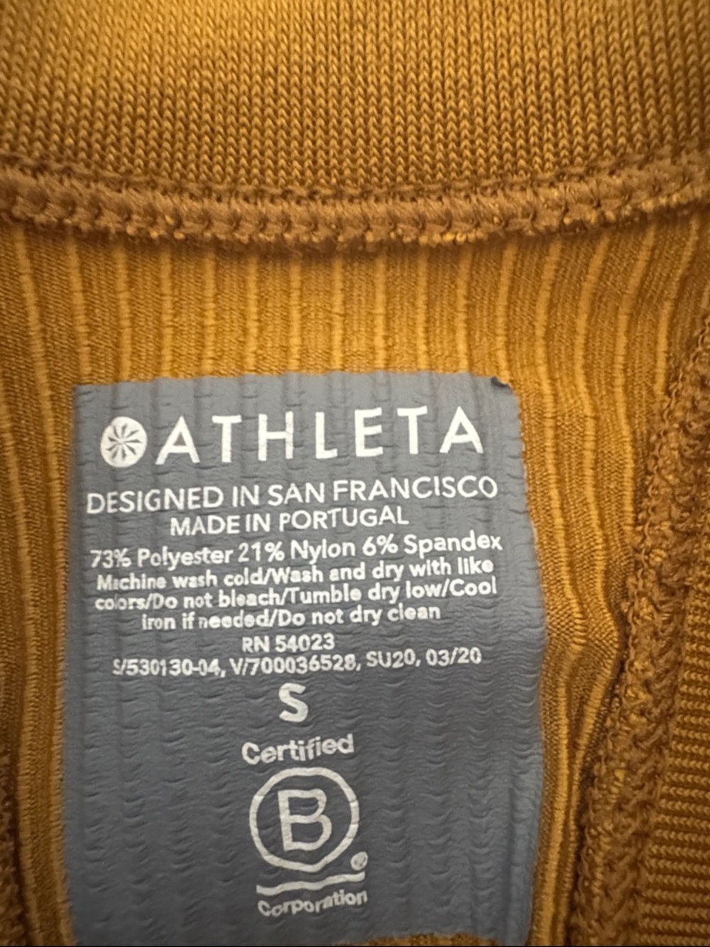 Athleta Renew Seamless Racerback Tank size small - Picture 3 of 3